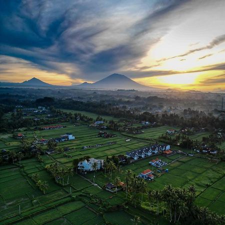 Ayu Duwur Beji Hotel Ubud  Exterior photo